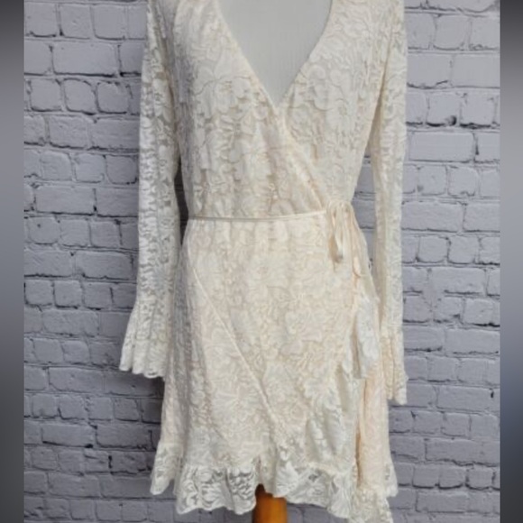 We are HAH Wrap Star Dress in Eggshell - Picture 6 of 6